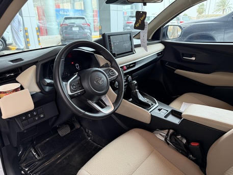 Al Aziziyah, Vehicles, Cars & Trucks , SAR 63000,  Toyota Yaris,  2024,  Automatic,  33000 KM,   YX Full Option