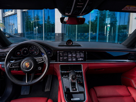 Jeddah, Vehicles, Cars & Trucks , SAR 300000,  Porsche Panamera 4,  2021,  Automatic,  85 KM,  Porsche Panamera