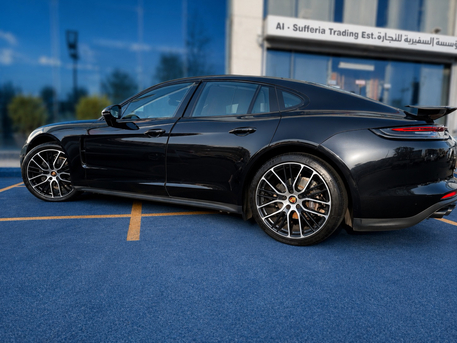Jeddah, Vehicles, Cars & Trucks , SAR 300000,  Porsche Panamera 4,  2021,  Automatic,  85 KM,  Porsche Panamera