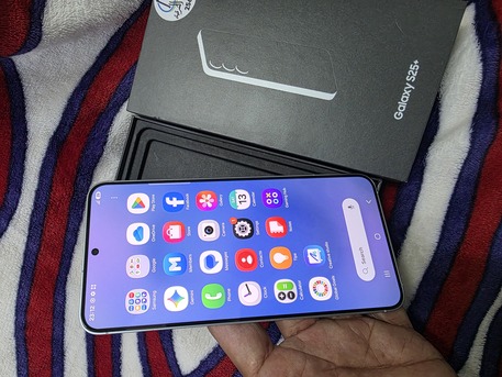 Khobar, Mobile Phones, SAR 2200,  Samsung Galaxy S25 Plus 256gb 12 Gb Ram Sale Swap Only Serious Buyer Contact Me