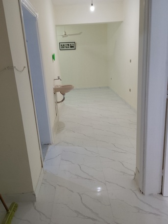 Jeddah, Apartments, Flats, Houses & Villas, 2 BR,  2 Rooms Flat In Al Nuzaha - Near Almedina Road