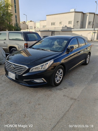 Riyadh, Vehicles, Cars & Trucks , SAR 30,  Hyundai Sonata,  2015,  280000 KM,    For Sale