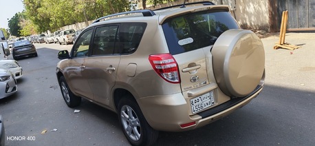 Jeddah, Vehicles, Cars & Trucks , SAR 28,  Toyota RAV4,  2012,  Automatic,  256 KM,   For Sale