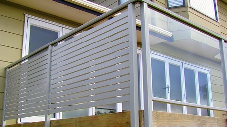 Auckland, Construction, Choose Euro Slat Privacy Screen Fence From PROVISTA That Offers Durability
