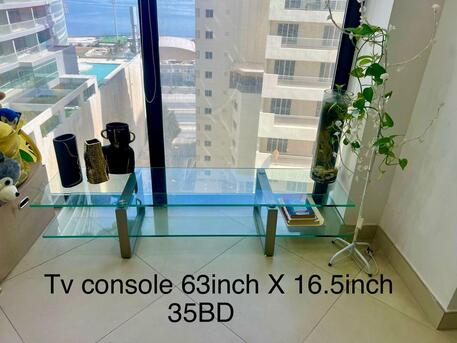 Juffair, Furniture, BHD 35,  Coffee Table, Dining Table, TV Console & Dressing Table,Mattress