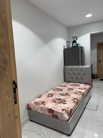 Riyadh, Apartments, Flats, Houses & Villas, SAR 1700/month,  1 BR,  Furnished Family Flat Available 1700 Per Month