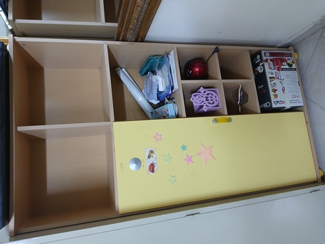 Jidhafs, Furniture, BHD 10,  Children