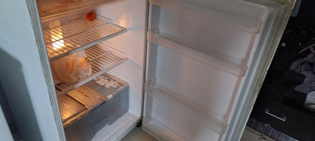 Riyadh, Appliances, SAR 250,  11 Cu. Ft. Refrigerator For Sale