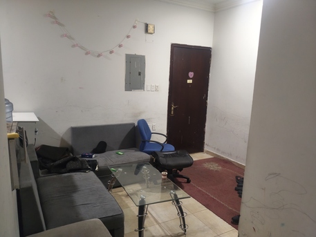 Thuqbah, Rooms for Rent, Room For Sharing