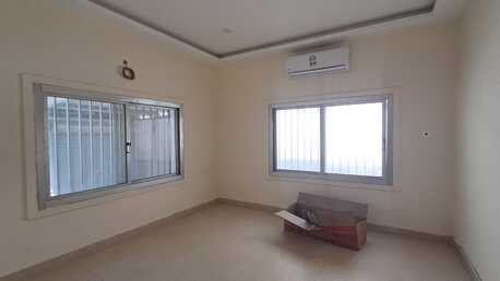 Zinj, Villas, BHD 500,  Four Bedroom Semifurnished Villa For Rent In Zinj
