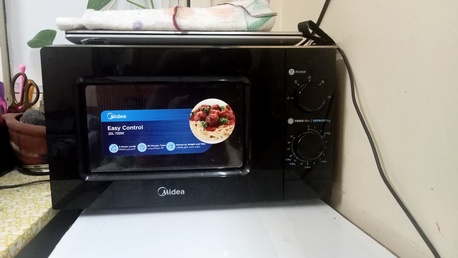 Manama, Household Items, BHD 20,  Midia Brand Microwave Oven For Sale