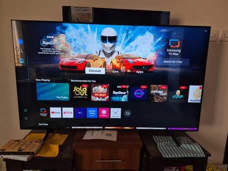 Umluj, Electronics, SAR 950,  Samsung 55 Inch Crystal UHD TV, UA55BU8000U