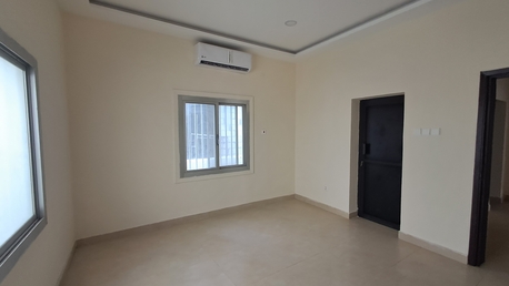 Zinj, Villas, BHD 500,  Semifurnished 4 Bed Room Villa In Zinj Near Al Kindi Hospital