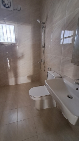 Zinj, Villas, BHD 500,  Semifurnished 4 Bed Room Villa In Zinj Near Al Kindi Hospital