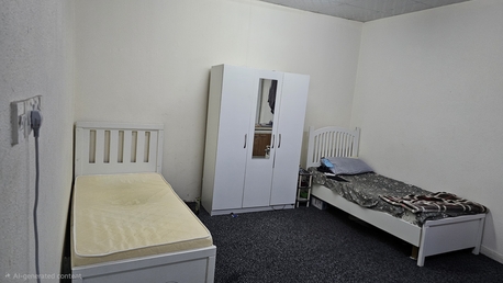 Al Kharj, Rooms for Rent, SAR 900/month,  Studio Flat 1 Room And 1 Dinning Hall With 2 AC And Fridge And Carpet
