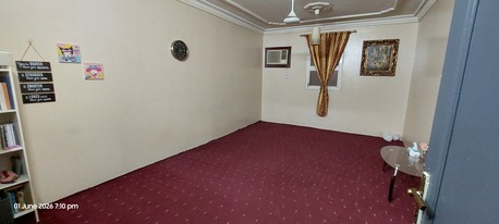 Al Malaz, Rooms for Rent, SAR 1350/month,  Room For Rent In Family Flat 1350/- Pm