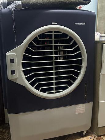 Riyadh, Air Conditioners, SAR 550,  Air Cooler Brand New Honey Well