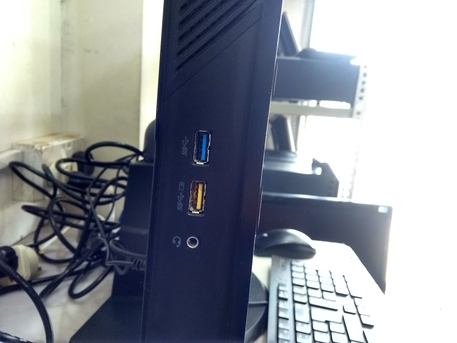 East Riffa, Computers, BHD 80,  Lenovo All-in-One PC Core I5 6th Gen | 8GB RAM | 256GB SSD | 24" Full HD |  80 BD Only