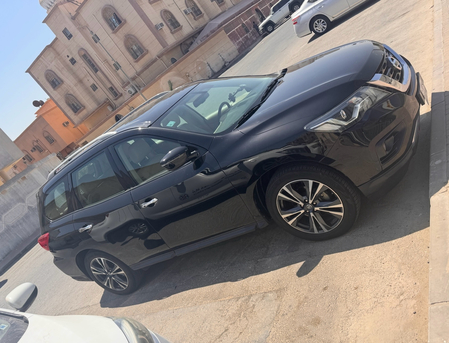 Dammam, Vehicles, Cars & Trucks , SAR 75000,  Nissan Pathfinder,  2019,  Automatic,  110000 KM,  For Sale:   (4WD SV)