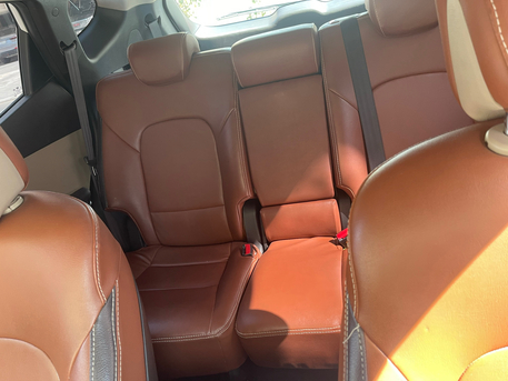 Jeddah, Vehicles, Cars & Trucks , SAR 40000,  Hyundai Santa Fe,  2015,  Automatic,  127000 KM,