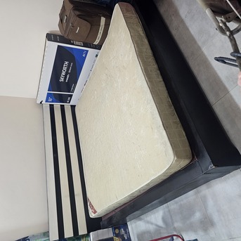 Jidhafs, Furniture, BHD 35,  Queen Size Bed With Mattress