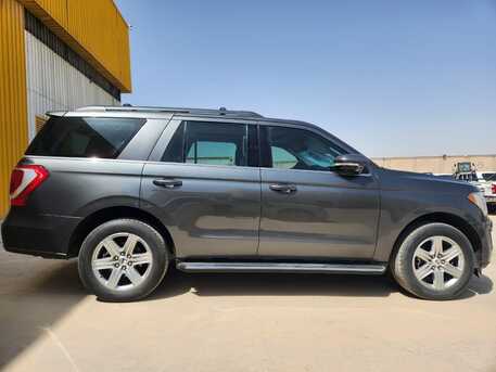 Riyadh, Vehicles, Cars & Trucks , SAR 148000,  Ford Expedition XLT,  2021,  Automatic,  100000 KM,  XLT.