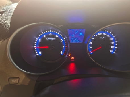 Jubail, Vehicles, Cars & Trucks , SAR 37000,  Tvr Tuscan,  2013,  Automatic,  260000 KM,  Hyundai Tucson SUV &ndash;  Model For Sale (Silver)