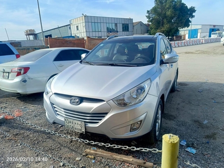 Jubail, Vehicles, Cars & Trucks , SAR 37000,  Tvr Tuscan,  2013,  Automatic,  260000 KM,  Hyundai Tucson SUV &ndash;  Model For Sale (Silver)