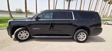 Riyadh, Pick Up & Drop Off, Executive Pick And Drop / Carpool Service Available In Riyadh Ford Taurus , Lexus , GMC