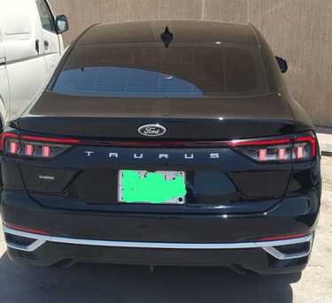 Riyadh, Pick Up & Drop Off, Executive Pick And Drop / Carpool Service Available In Riyadh Ford Taurus , Lexus , GMC