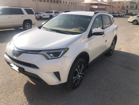 Riyadh, Vehicles, Cars & Trucks , SAR 49500,  Toyota RAV4,  2018,  Automatic,  321000 KM,