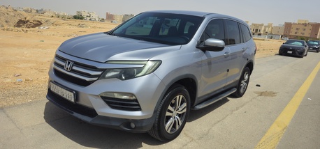 Riyadh, Vehicles, Cars & Trucks , SAR 50000,  Honda Pilot 2017 EX,  2017,  Automatic,  222000 KM,  Honda Pilot