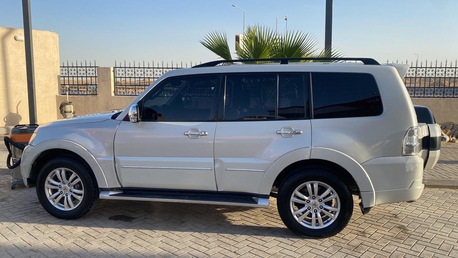 Riyadh, Vehicles, Cars & Trucks , 2016 PAJERO,  2016,  Automatic,  300000 KM,