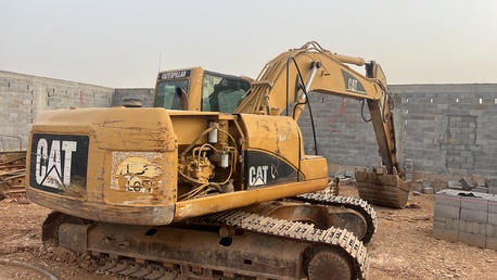 Riyadh, Heavy Equipment, Caterpillar Drilling Rig