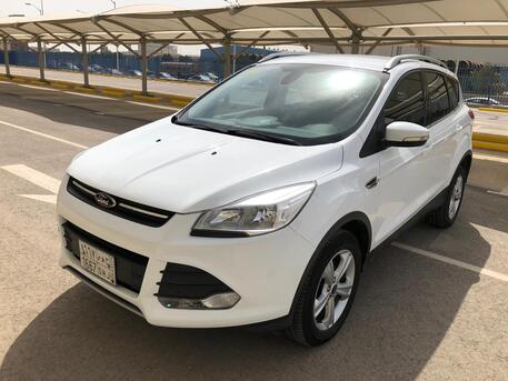 Khobar, Vehicles, Cars & Trucks , SAR 26,  Ford Escape,  2015,  Automatic,  197000 KM,  Sar. 26,000/ ,  , 197,000, Excellent Condition