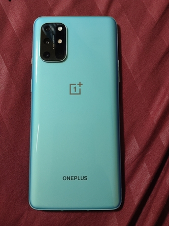 Riyadh, Mobile Phones, SAR 800,  OnePlus 8T 12gb/256 Gb With Original Charger Free