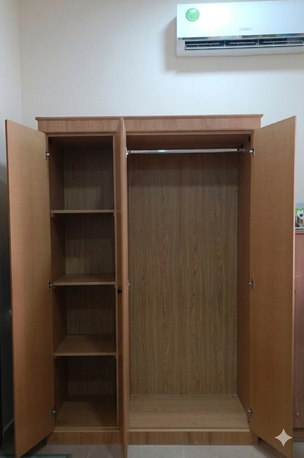 Tubli, Furniture, BHD 25,  3 Door Wooden Shelf