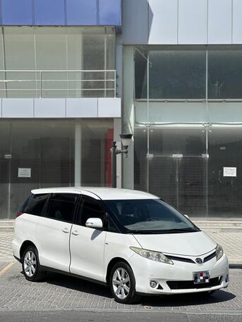 Riffa, Vehicles, Cars & Trucks , BHD 2400,  TOYOTA PREVIA 2011 WHITE,  2011,  Automatic,  260000 KM,