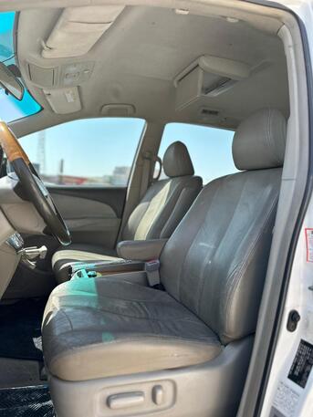 Riffa, Vehicles, Cars & Trucks , BHD 2400,  TOYOTA PREVIA 2011 WHITE,  2011,  Automatic,  260000 KM,