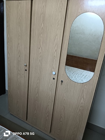 Ras Rumman, Furniture, BHD 10,  Cabord,mat& Metres