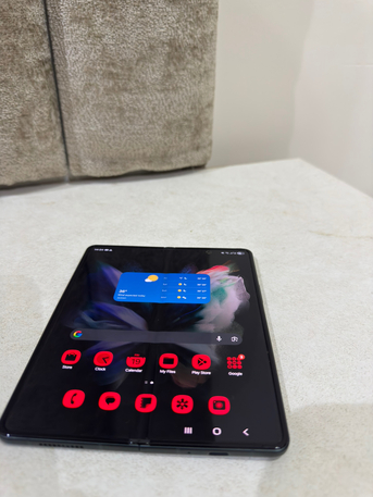 Al Aziziyah, Mobile Phones, SAR 1800,  Samsung Fold 3 256 Gb