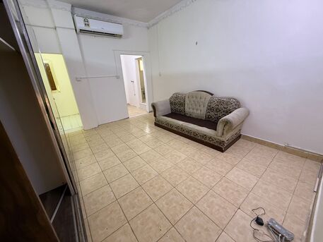 Adliya, Apartments, Flats, Houses & Villas, BHD 140/month,  Studio,  Studio Flat For Rent In Adliya With EWA , Unlimited