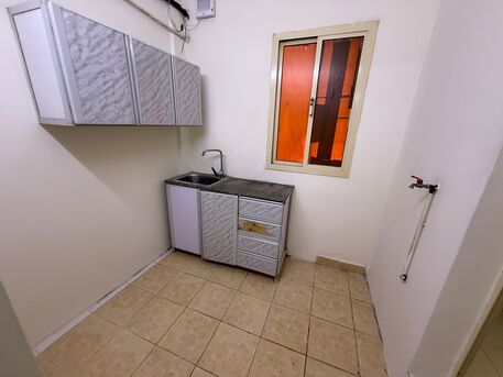 Adliya, Apartments, Flats, Houses & Villas, BHD 140/month,  Studio,  Studio Flat For Rent In Adliya With EWA , Unlimited