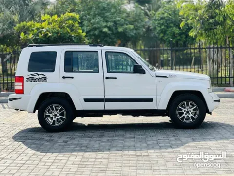 Hoora, Vehicles, Cars & Trucks , BHD 2,  Jeep Liberty,  2012,  Automatic,  145 KM,  JEEP Cherokee Liberty  Kilometer 145 Thousand Only