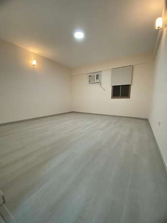 Manama, Apartments, Flats, Houses & Villas, BHD 140/year,  1 BR,  Studio For Rent In Rus Ruman  Semi Furnished