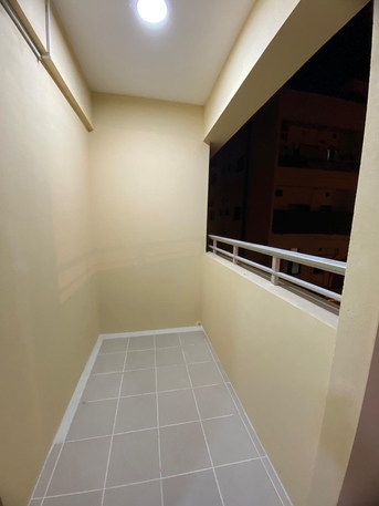 Manama, Apartments, Flats, Houses & Villas, BHD 140/year,  1 BR,  Studio For Rent In Rus Ruman  Semi Furnished