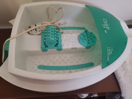 Manama, Household Items, Bread Making Machine And Pedicure Machine