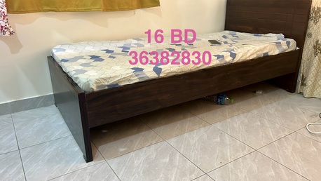 Zinj, Housing Exchanges, BHD 15/month,  1 BR,  Single Bed Available To Sale