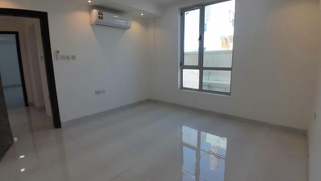 Salmaniya, Apartments, Flats, Houses & Villas, BHD 250/month,  2 BR,  Salmaniya:- Spacious 2Bhk Semi-Furnished Flat On Rent. Bd 250/- With 30bd Ewa Limit.