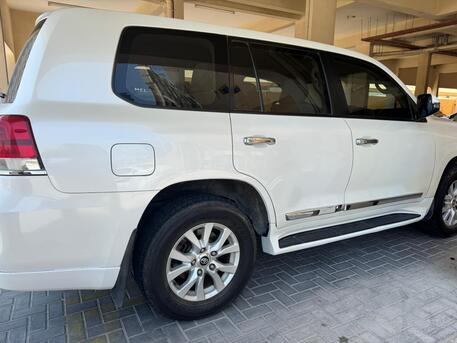 Al Seef, Vehicles, Cars & Trucks , BHD 14500,  Toyota Land Cruiser GX-R-V6,  2016,  Automatic,  125738 KM,   - Direct From The Owner
